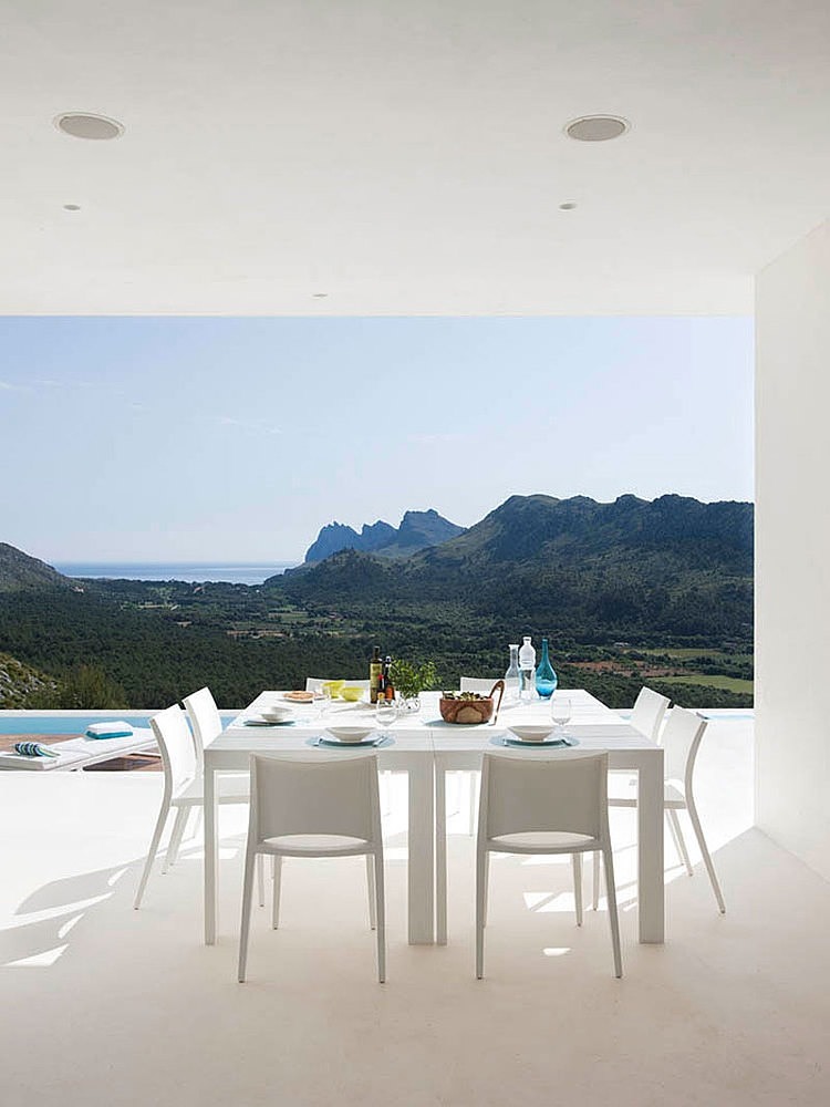 Casa 115 by Miquel Àngel Lacomba