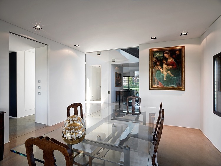 Villa T by Luca Rutelli