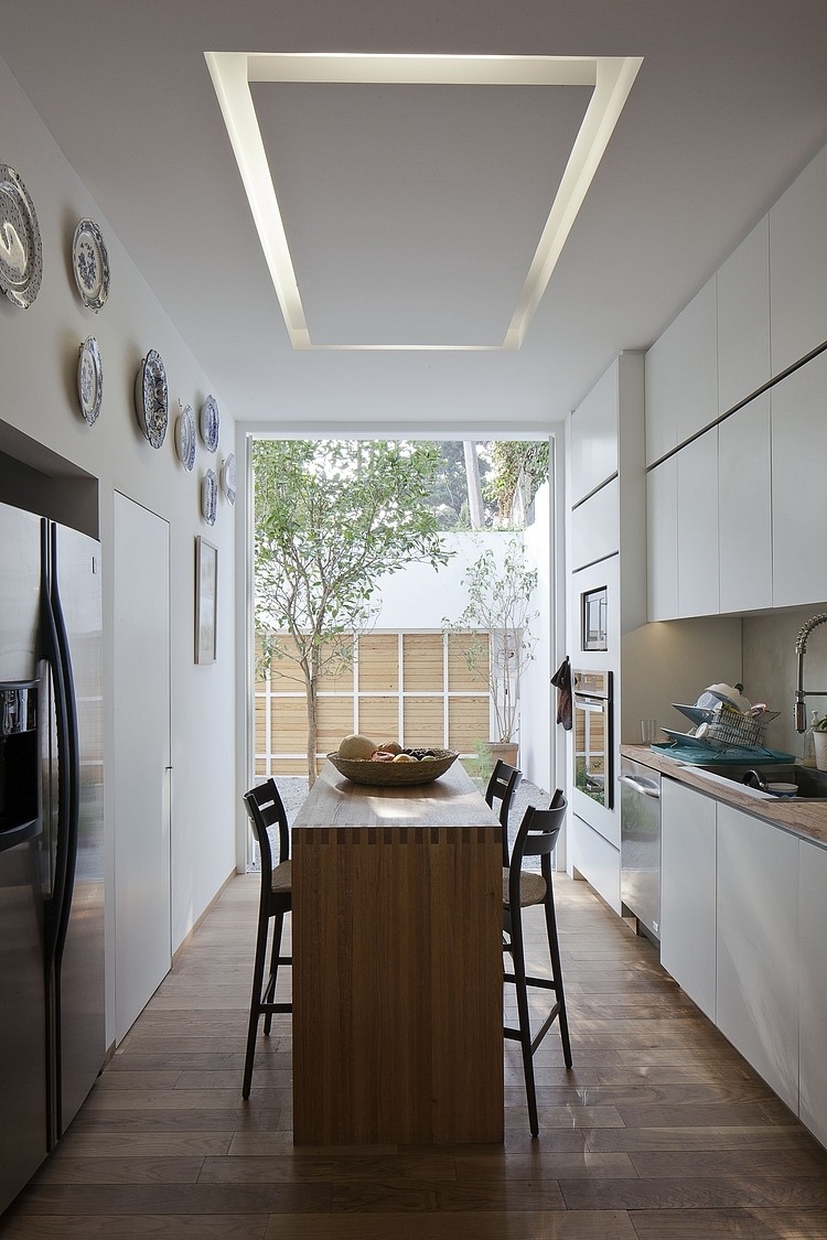 Cerrade de Cortes 87 by DCPP Arquitectos