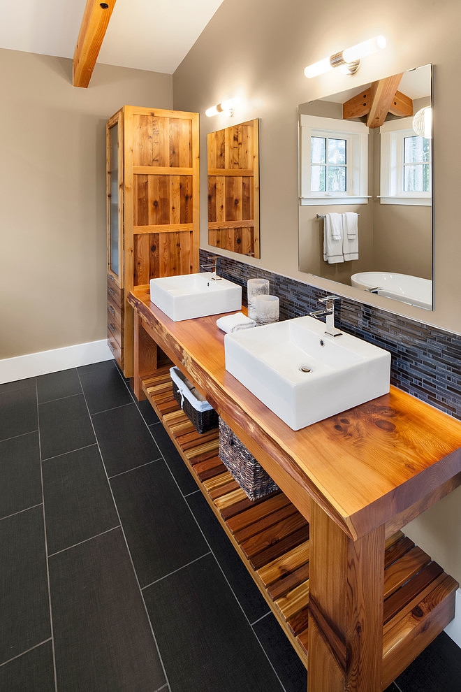 Cliffside Home by Icon Developments