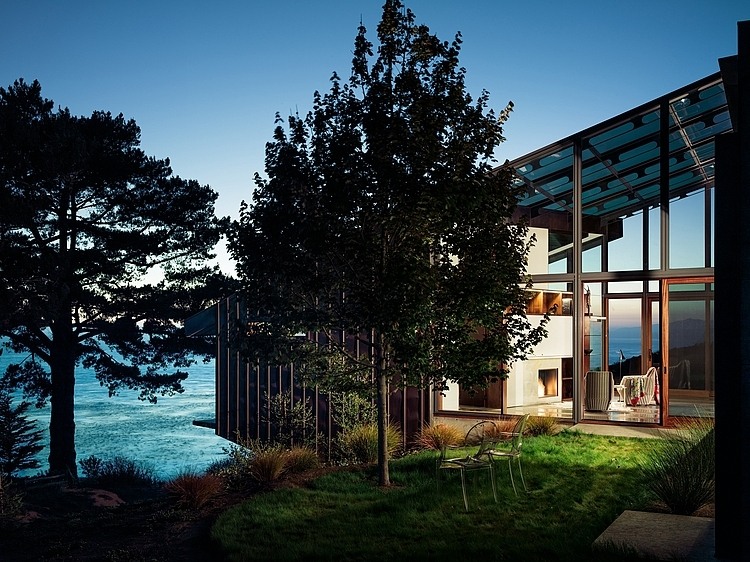 Fall House by Fougeron Architecture