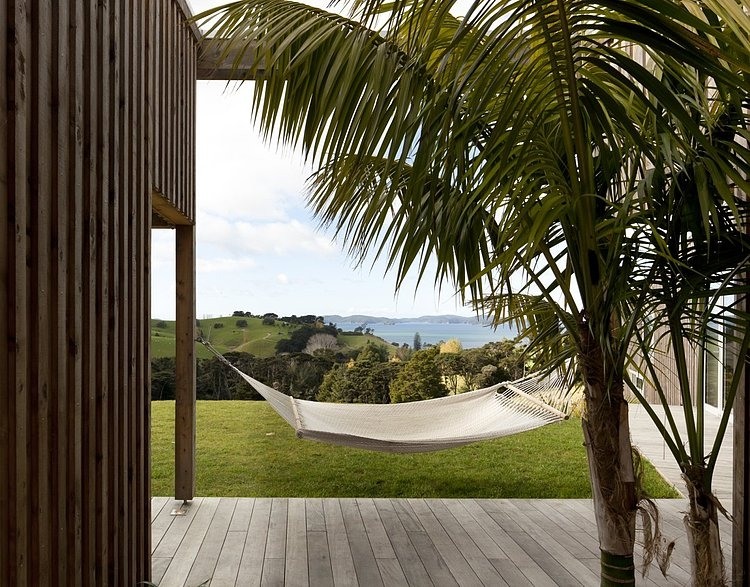 Brick Bay House by Glamuzina Paterson Architects