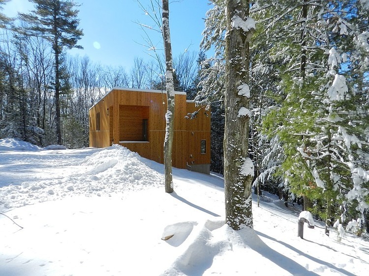 Creek House by Studio MM