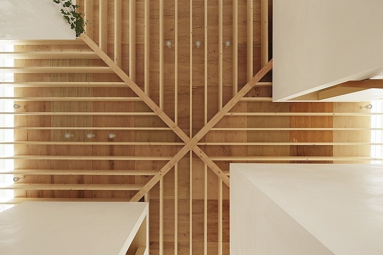 Light Walls House by Ma-style Architects