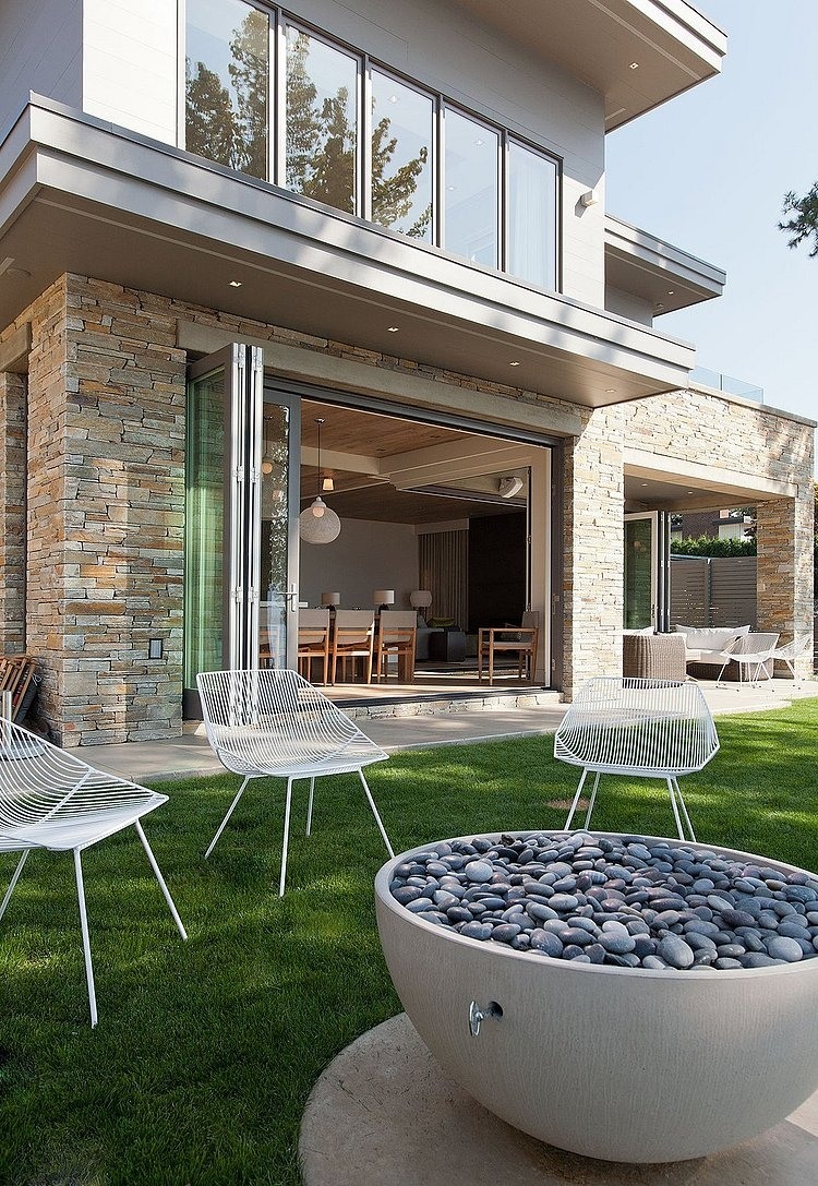 Naramata Cabin by Robert Bailey Interiors
