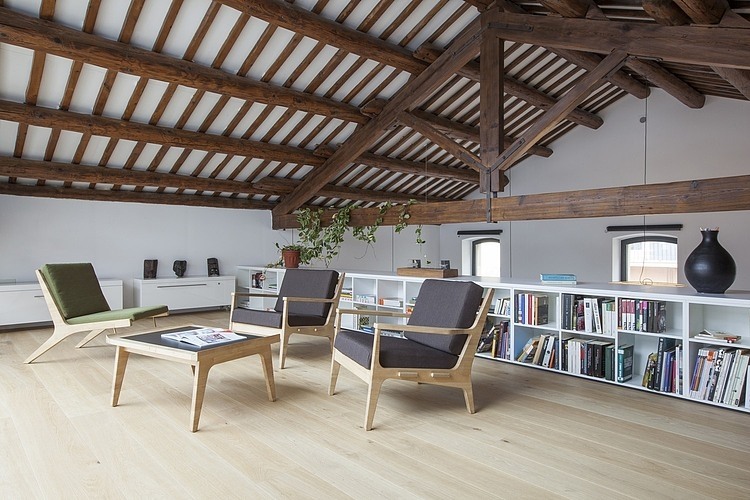 Casa Ov by Costa Calsamiglia Arquitecte