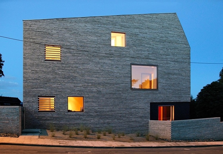 Wall House by AND'ROL Architecture