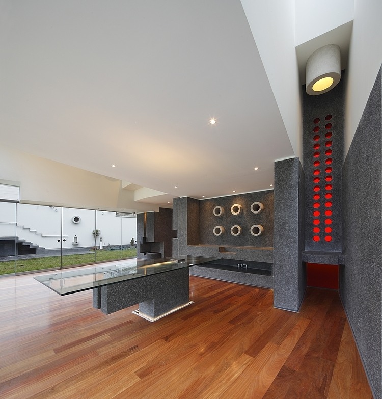 A House Forever by Longhi Architects