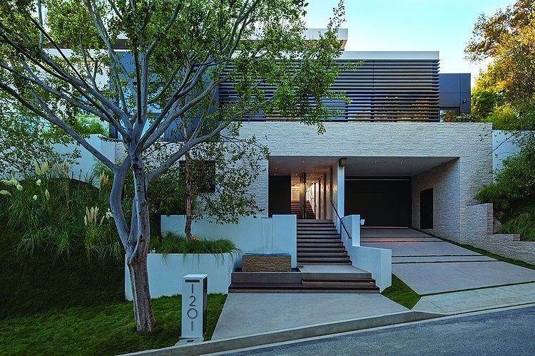 Laurel Way by Whipple Russell Architects
