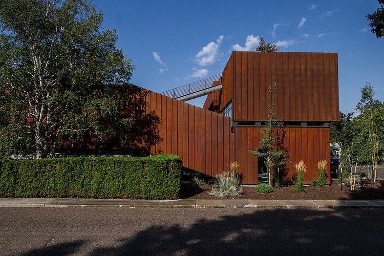 Wren Residence by Chris Pardo Design