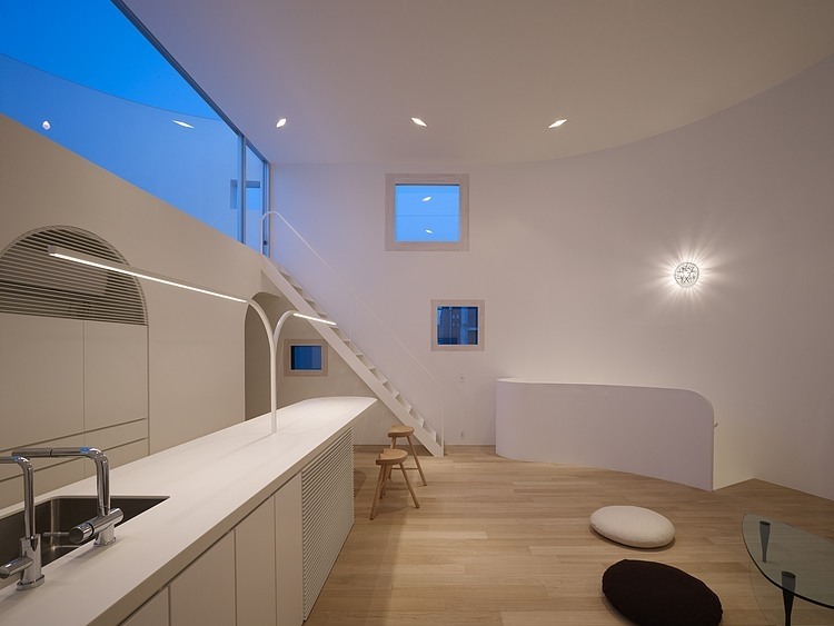 Light Stage House by Future Studio