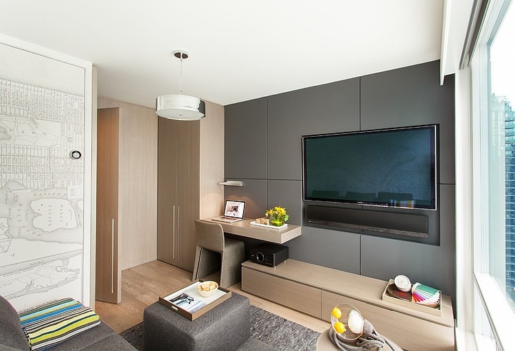 Coal Harbour Residence by Gaile Guevara