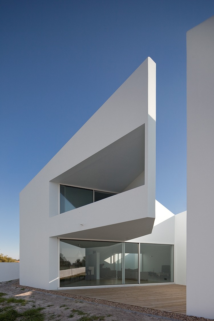 House in Possanco by ARX Arquitectos