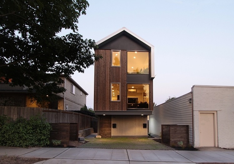 Lever Homes by First Lamp Architecture and Construction