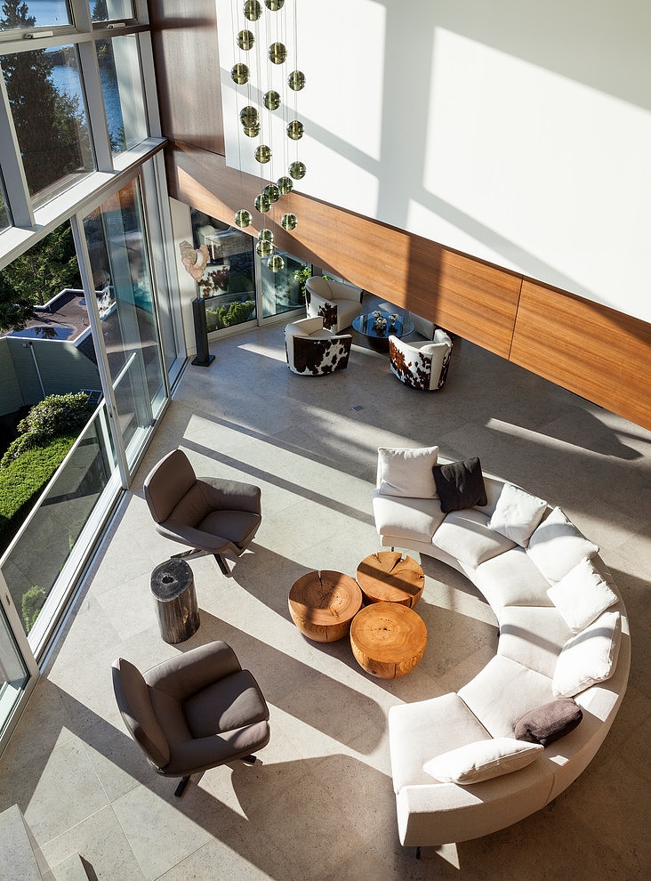 Parthenon Place Residence by Schmidt Architecture