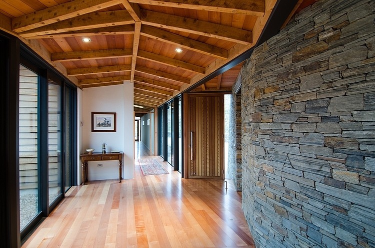 Brewer House by Sarah Scott Architects