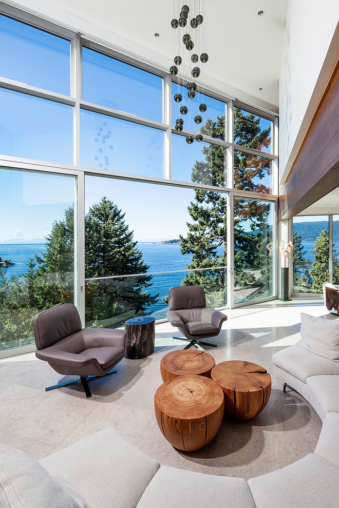 Parthenon Place Residence by Schmidt Architecture
