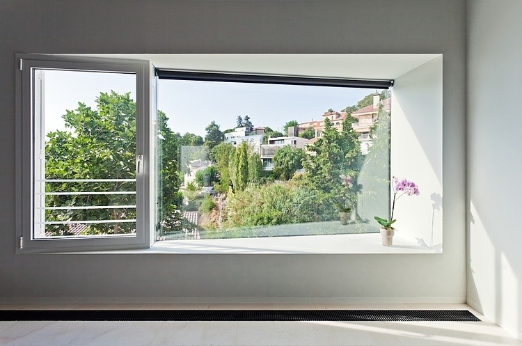 Vallvidrera House by YLAB Arquitectos
