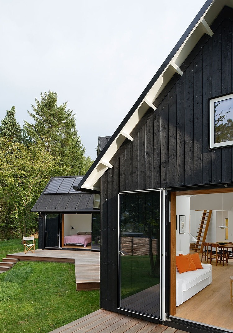 Village House by Powerhouse Company