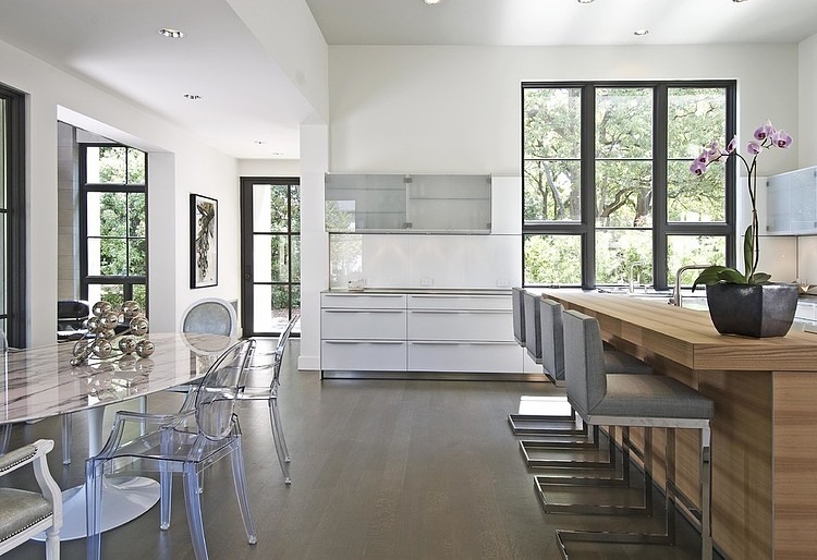 Bluffview Project by Stocker Hoesterey Montenegro Architects
