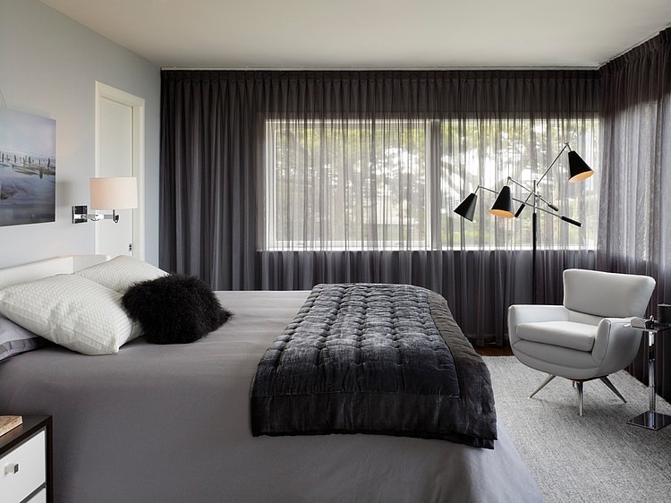 Clarendon Heights Residence by Upscale Construction