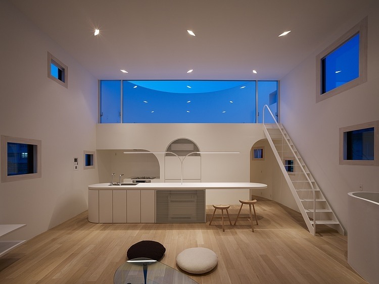 Light Stage House by Future Studio
