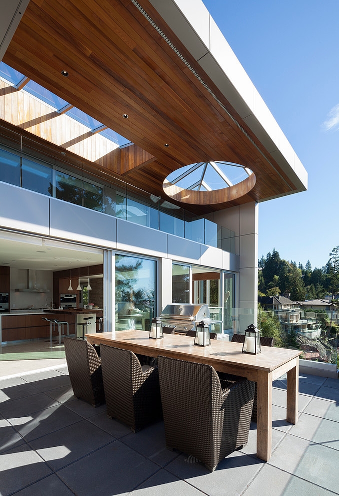 Parthenon Place Residence by Schmidt Architecture