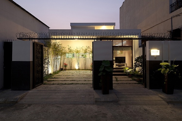 Go Vap House by MM++ Architects