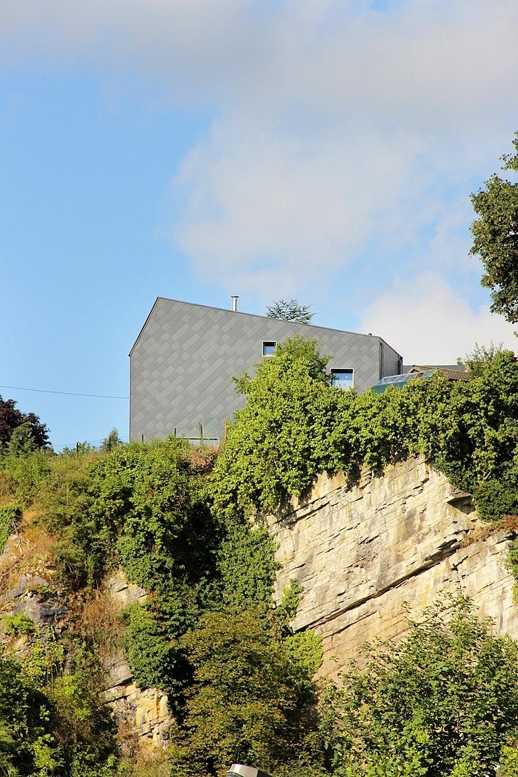 Wall House by AND'ROL Architecture