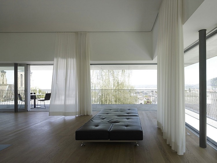Lake House by Marte.Marte Architekten