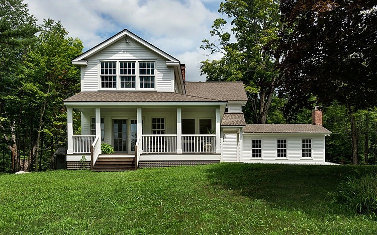 Massachusetts Farm House by Crisp Architects