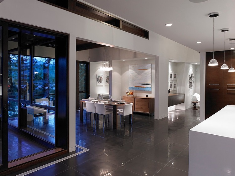 Waterfront Hideway by Sarah Gallop Design