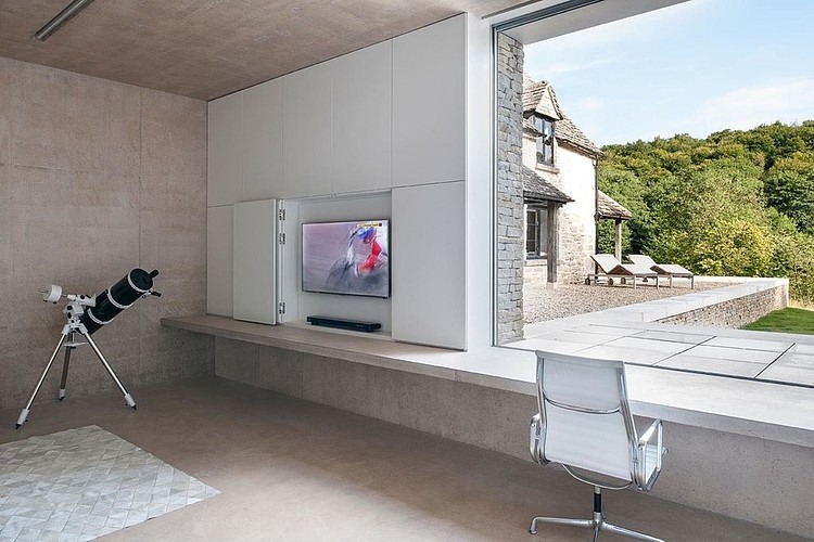 House in Cotswolds by Found Associates