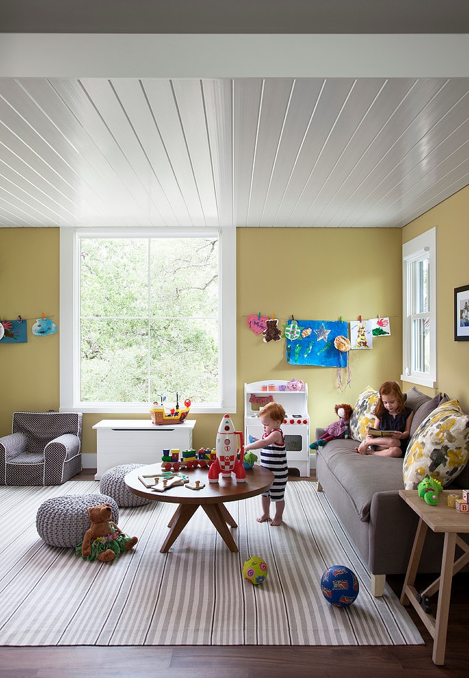 Modern Farm House by Tim Cuppett Architects