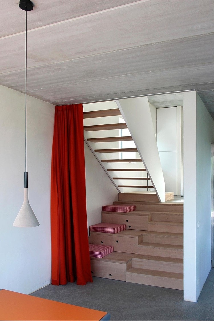 Wall House by AND'ROL Architecture