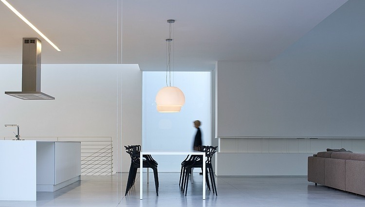 Afeka House by Pitsou Kedem Architects