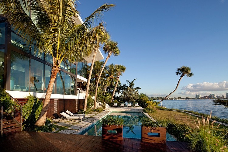 Coral Gables House by Touzet Studio