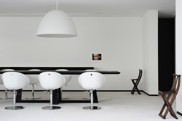AS House by Studio Guilherme Torres