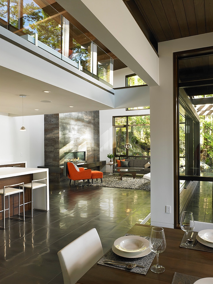 Waterfront Hideway by Sarah Gallop Design
