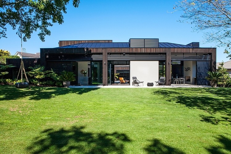 Godden Cres by Dorrington Architects & Associates