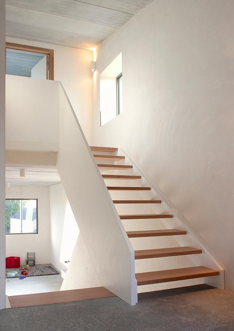 Wall House by AND'ROL Architecture