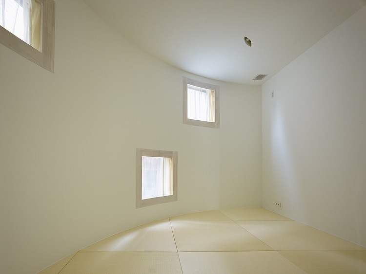 Light Stage House by Future Studio