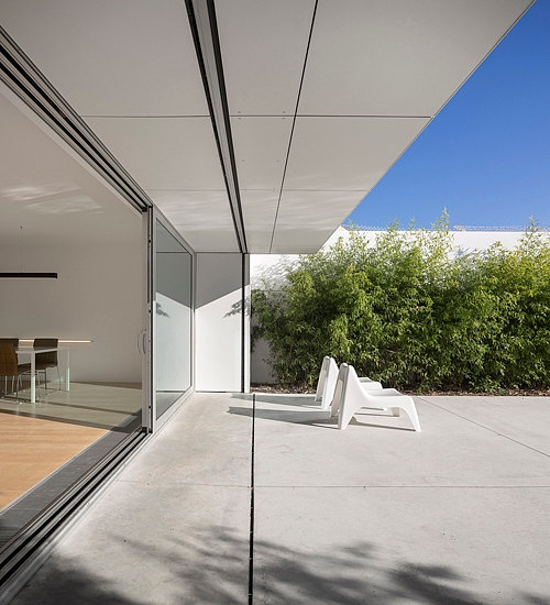 Parede 11 by Humberto Conde Arquitectos
