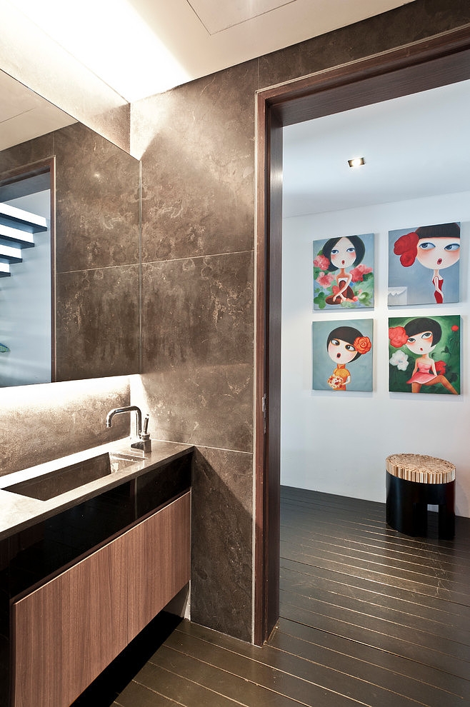 Terrace House in Singapore by Architology