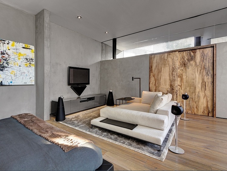 Alma Desnuda House by Hajj Design Less