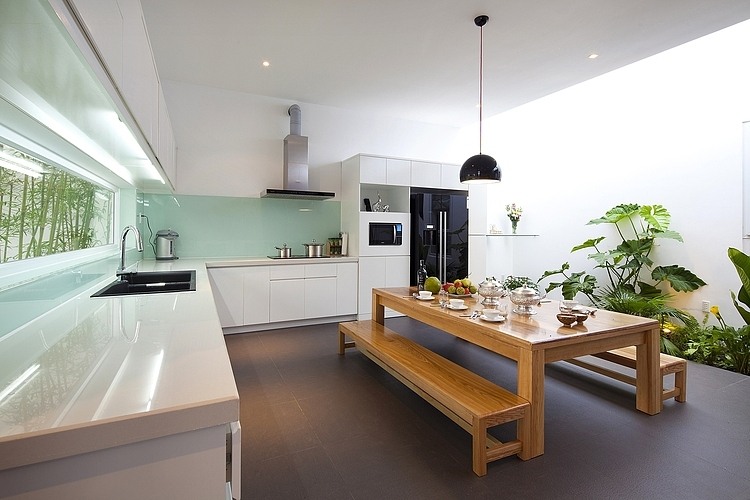 Go Vap House by MM++ Architects