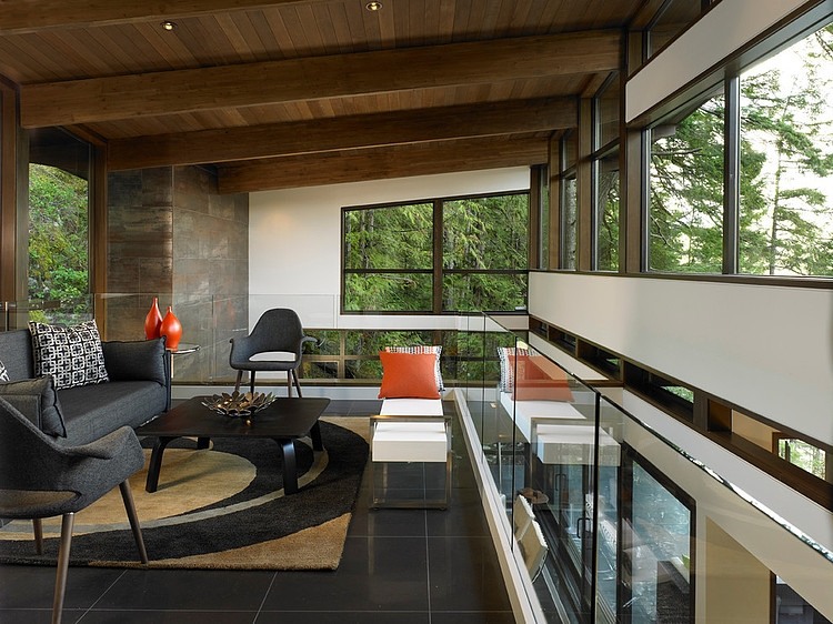 Waterfront Hideway by Sarah Gallop Design