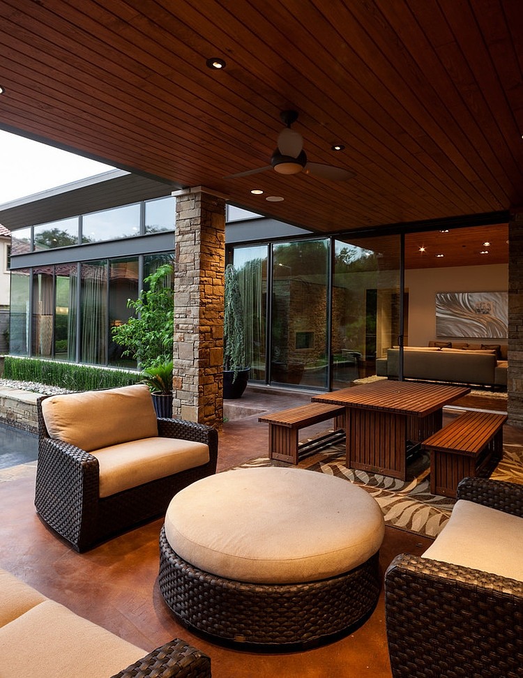 Bluffview Project by Stocker Hoesterey Montenegro Architects