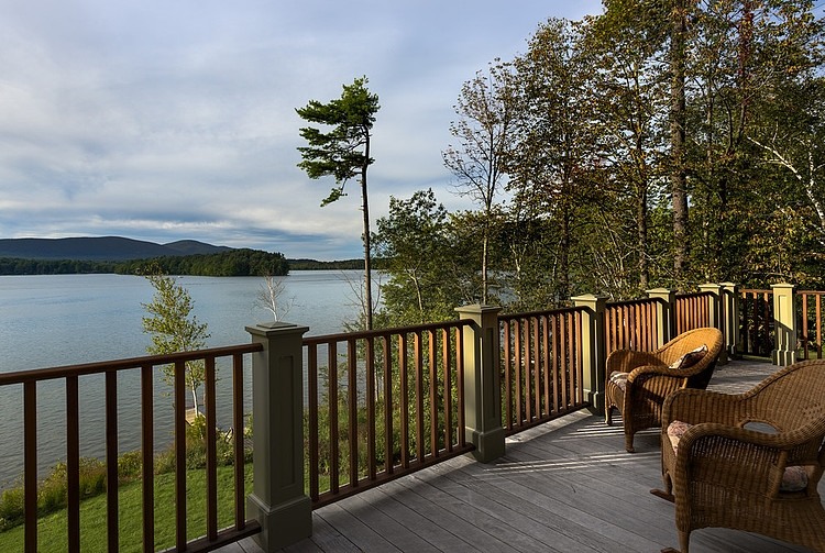 Lake House by Crisp Architects