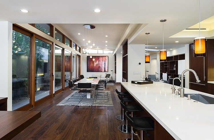 Westgate Residence by Kurt Krueger Architect